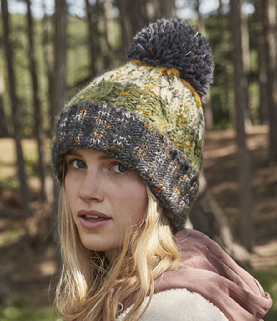 Beechfield Corkscrew Pom Pom Beanie