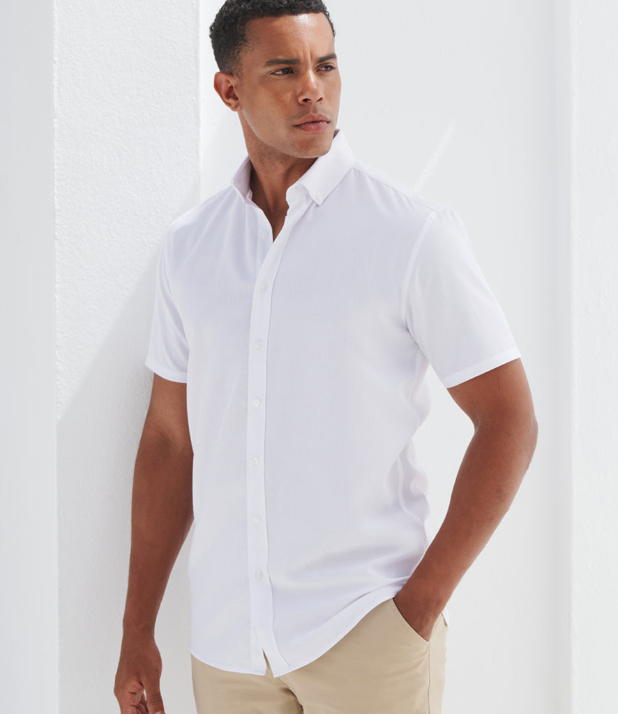 Henbury Short Sleeved Cotton Feel Coolplus® Shirt