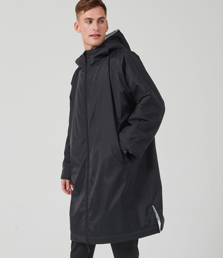 Finden + Hales Adults All Weather Robe