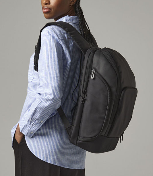 Quadra Pro-Tech Charge Backpack